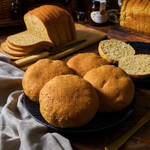 low carb and keto bread rolls